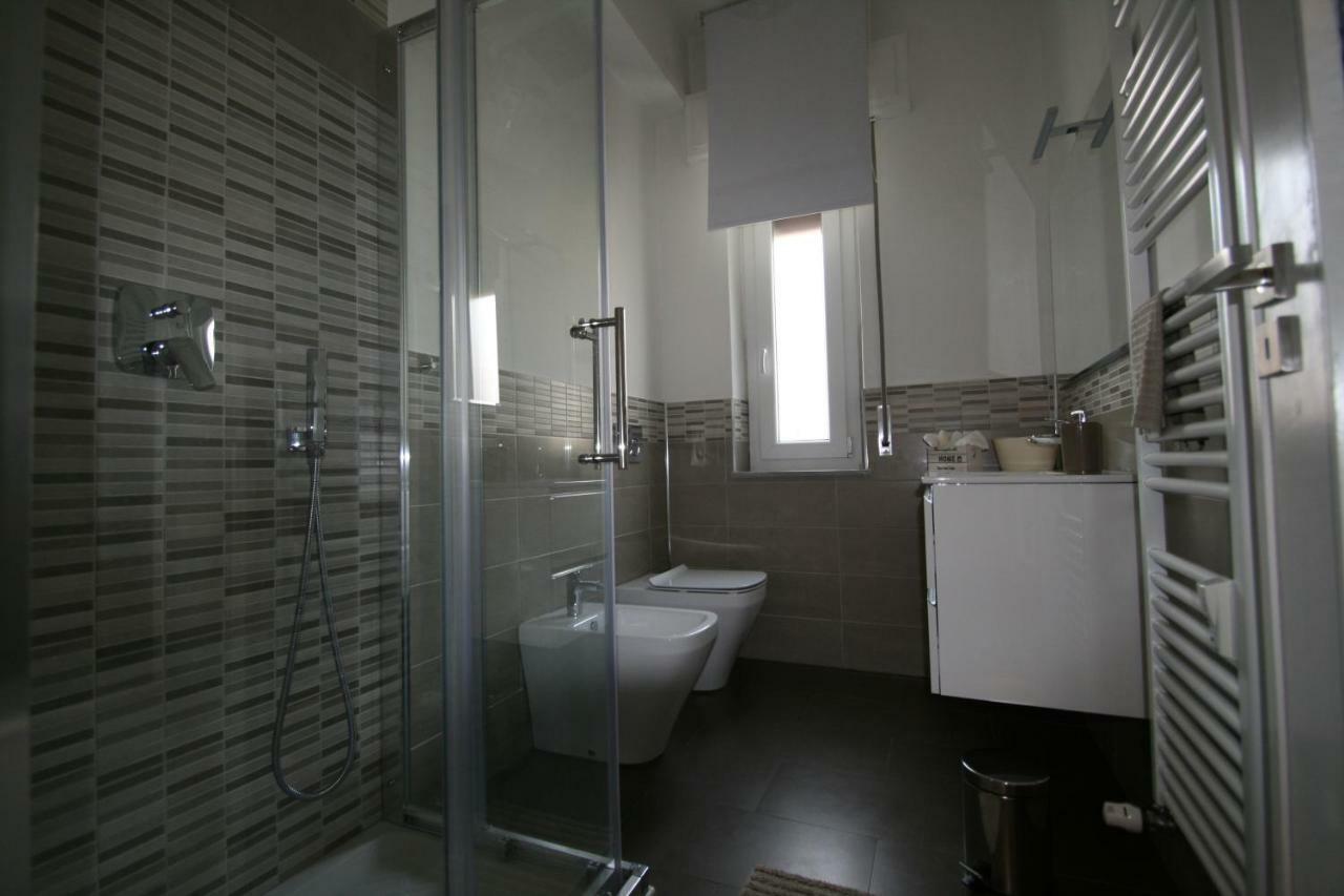 Апартаменти Ca Rossi City House Ла-Спеція Екстер'єр фото