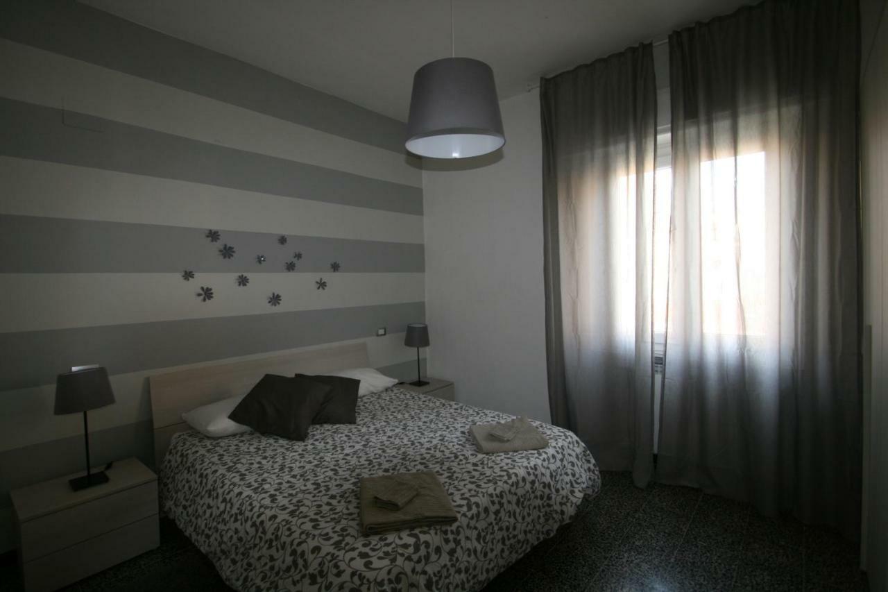 Апартаменти Ca Rossi City House Ла-Спеція Екстер'єр фото